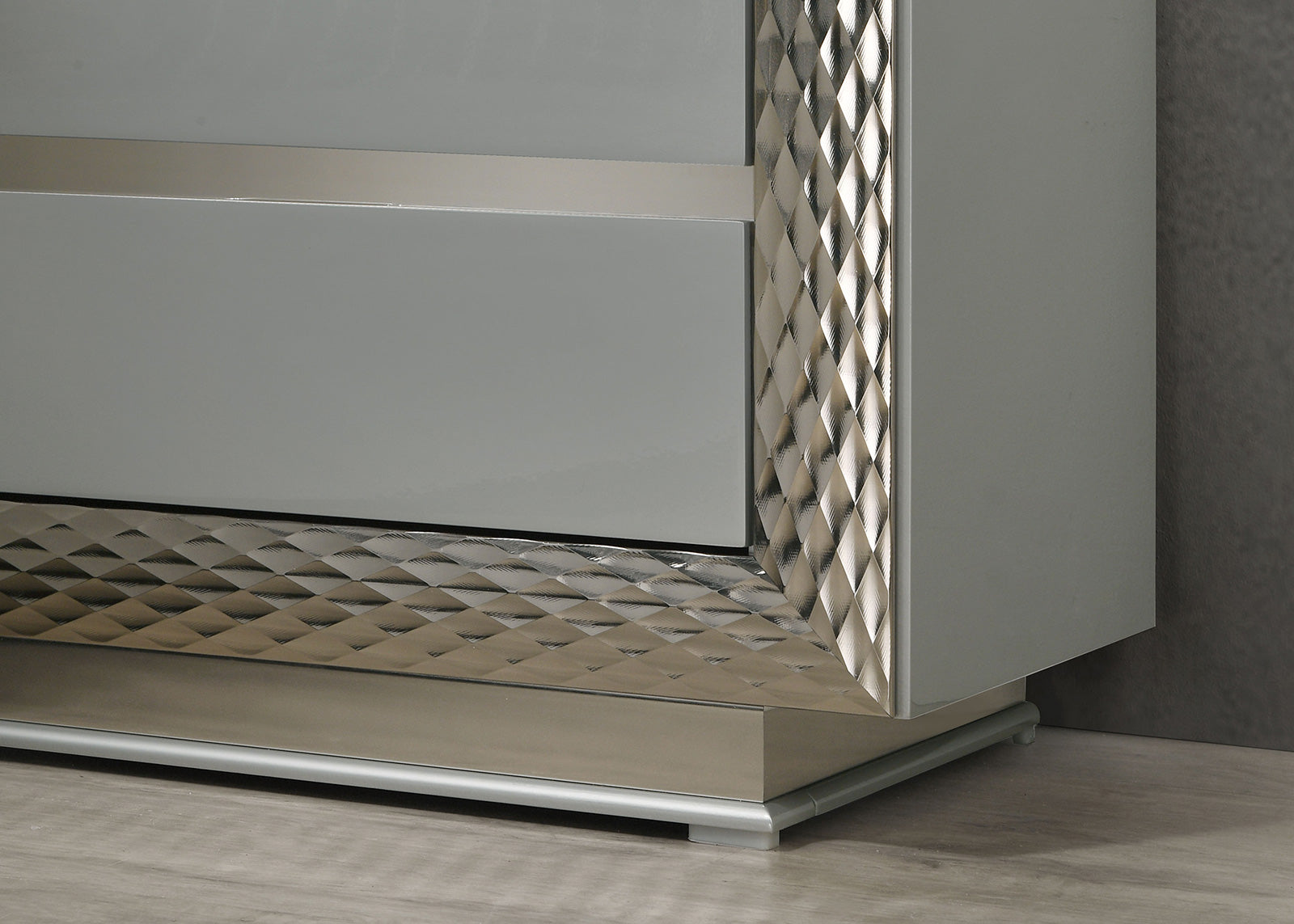 Ventnor Gray Nightstand
