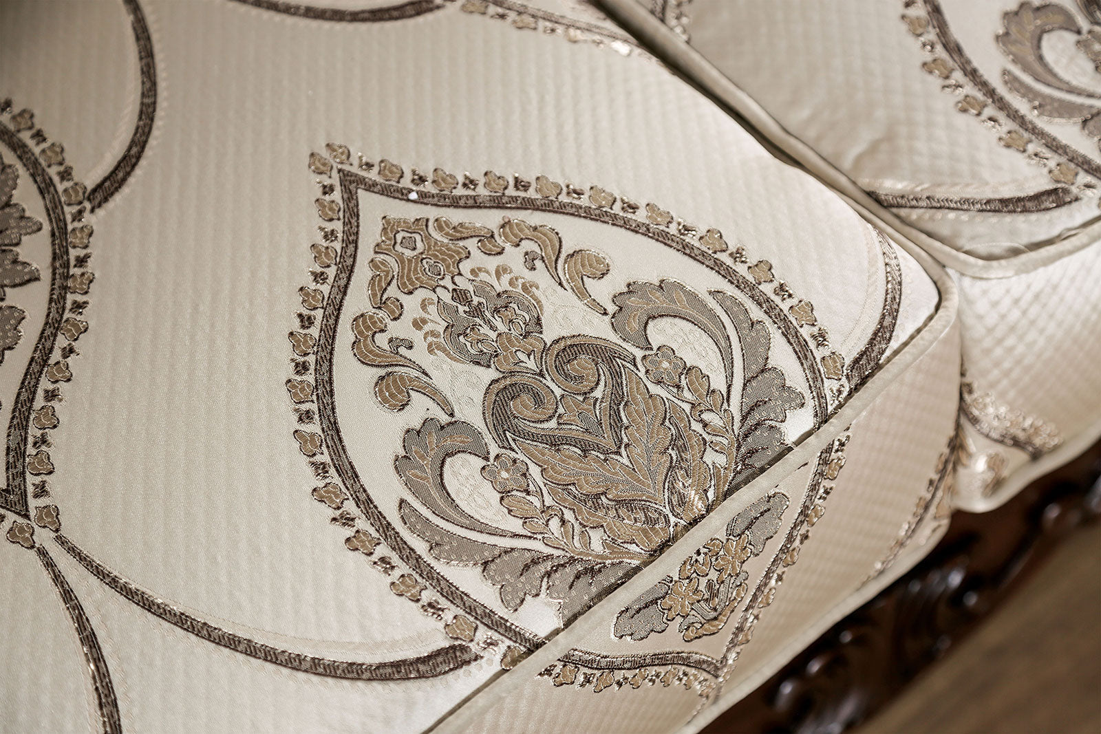 Veracruz Dark Cherry/Beige Chair