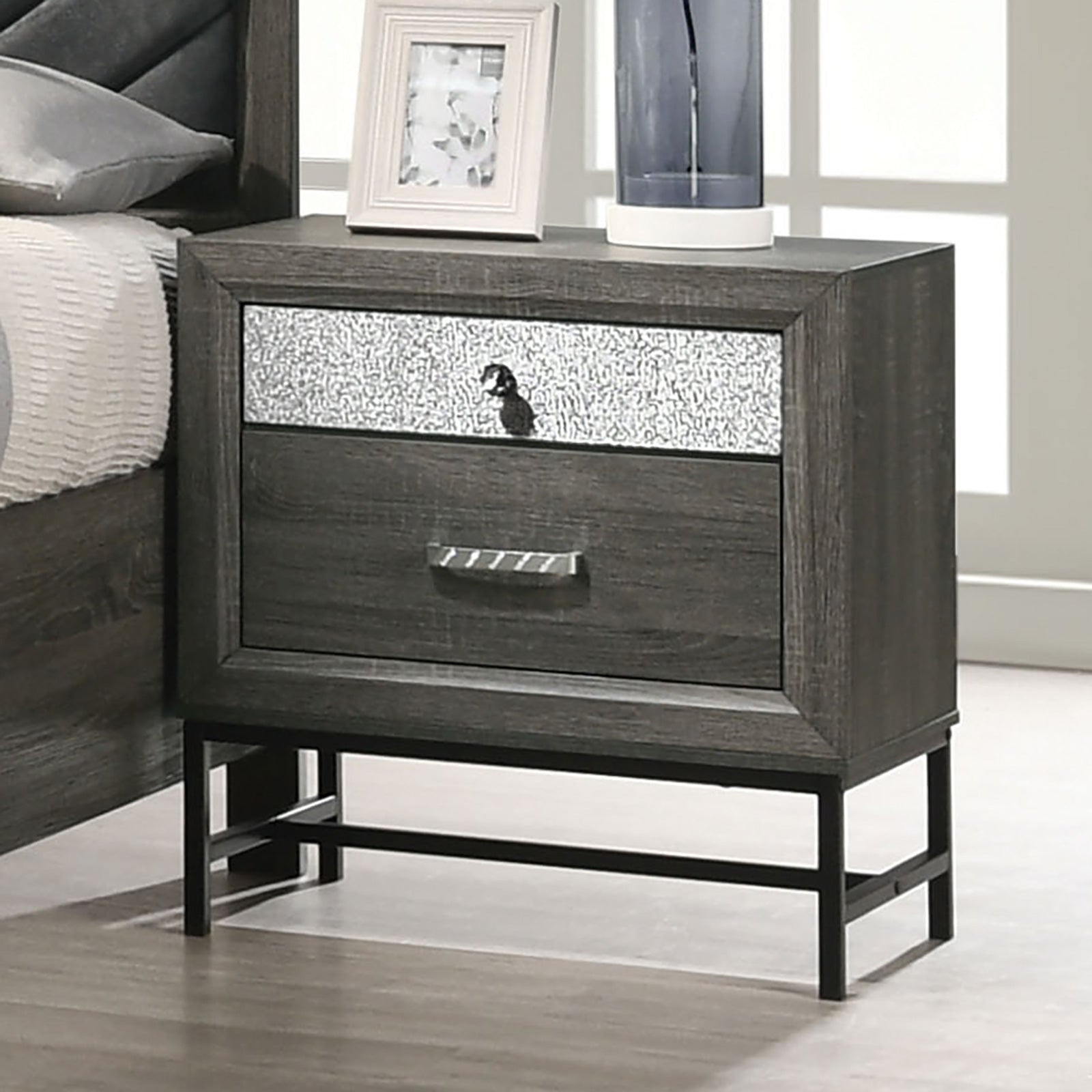 Voleta Gray 4 Pc. Queen Bedroom Set