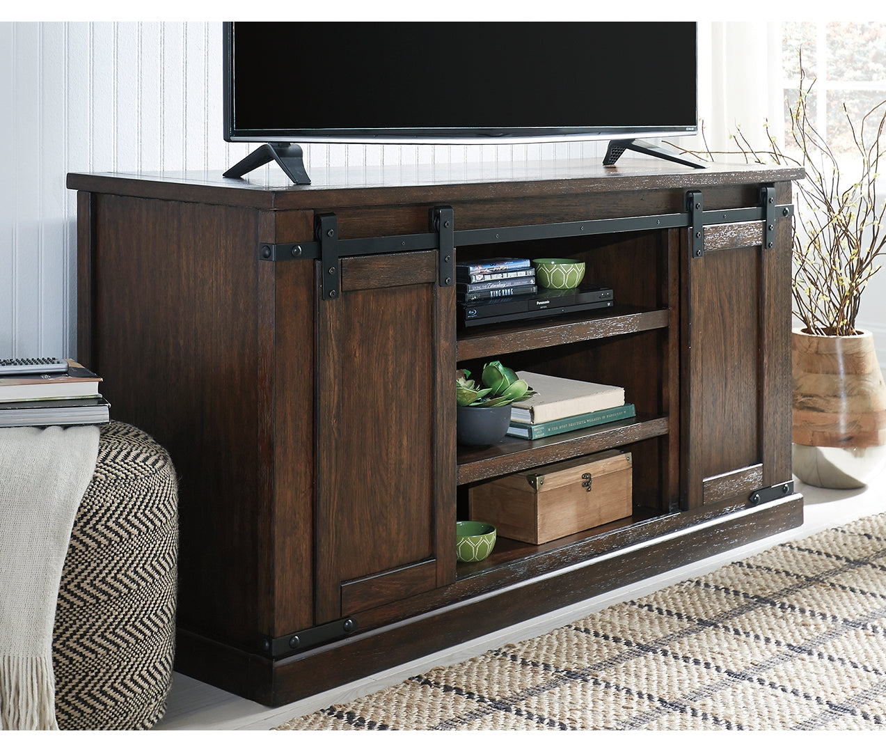 Budmore Extra Large TV Stand