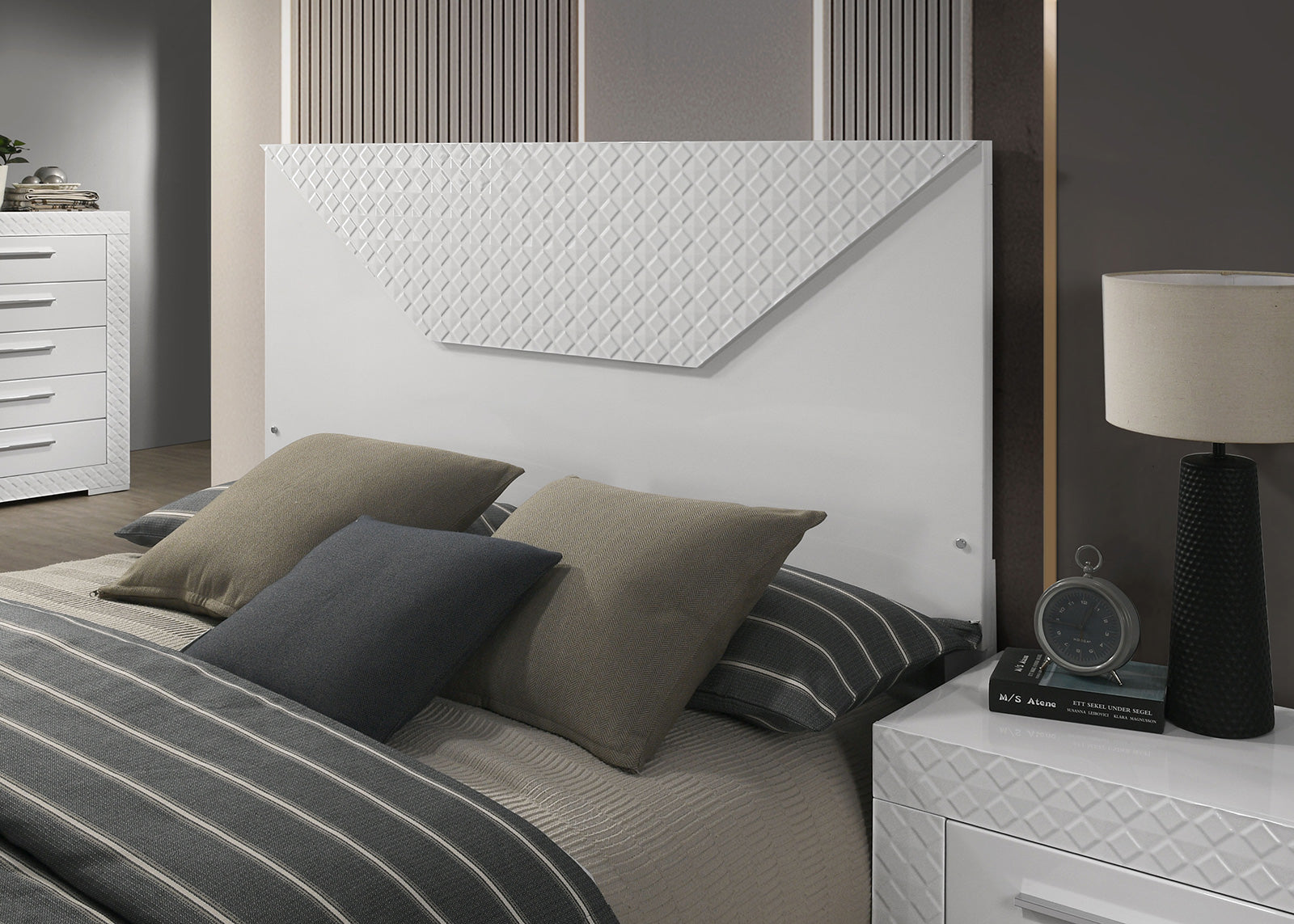 Whitby White Queen Bed