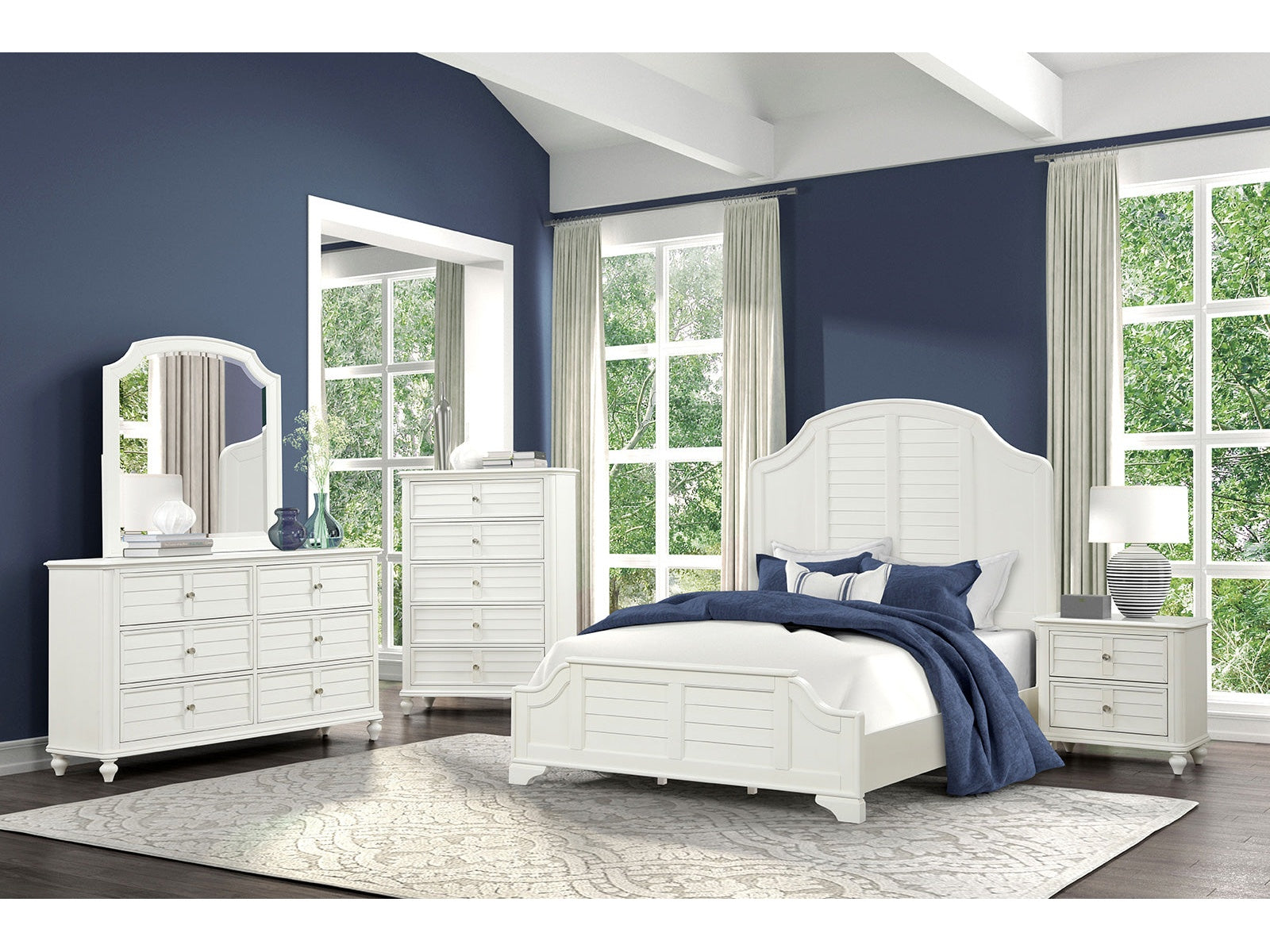Whitehaven White/Coastal Queen 5 Piece Bedroom Set w/Chest