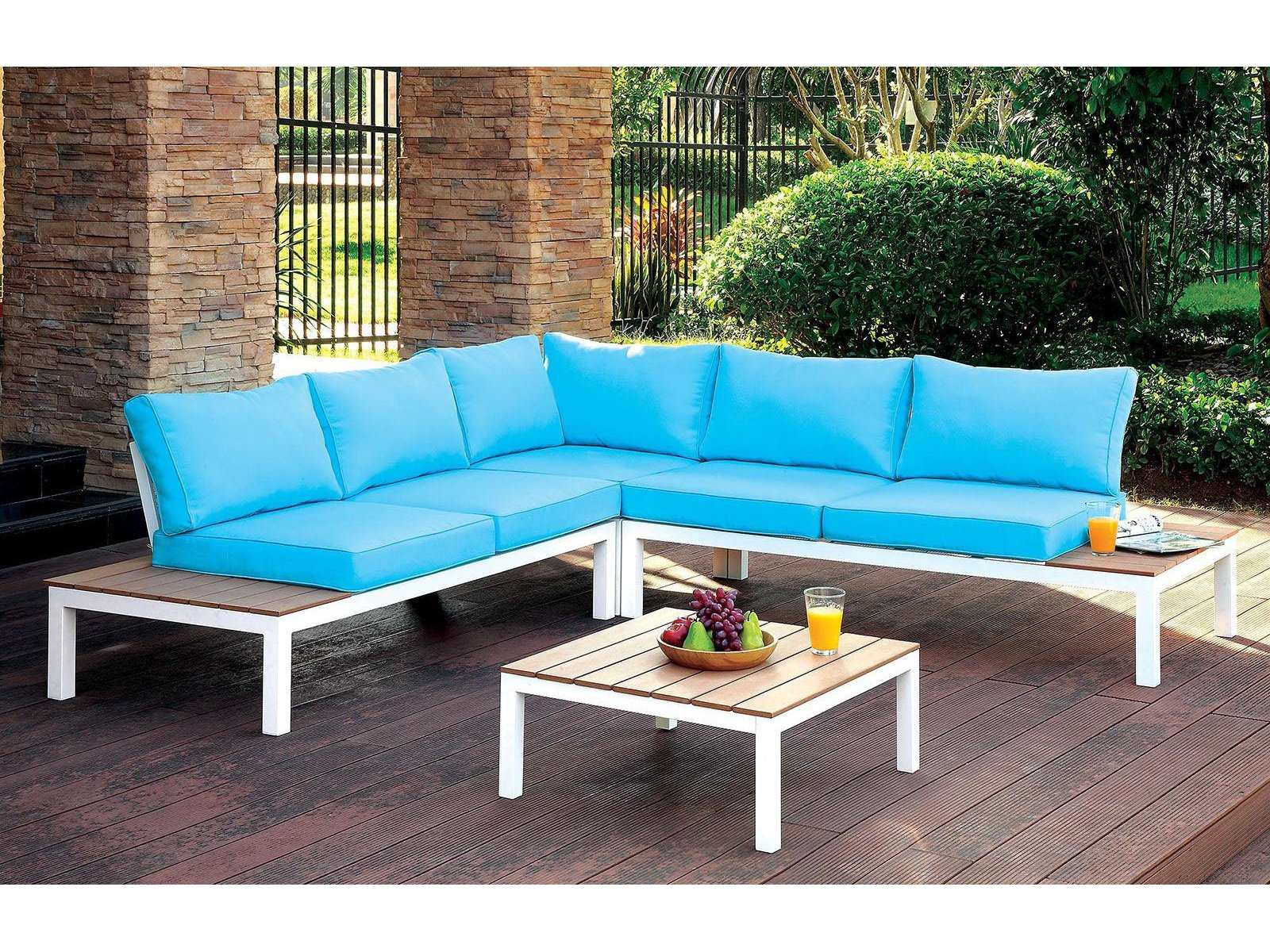 Winona White, Oak & Blue Outdoor L Shape Sectional w/ Coffee Table