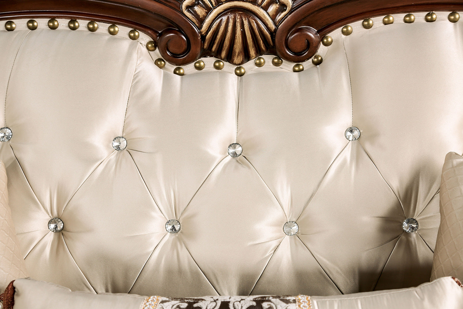 Yucatan Dark Cherry/Beige Loveseat