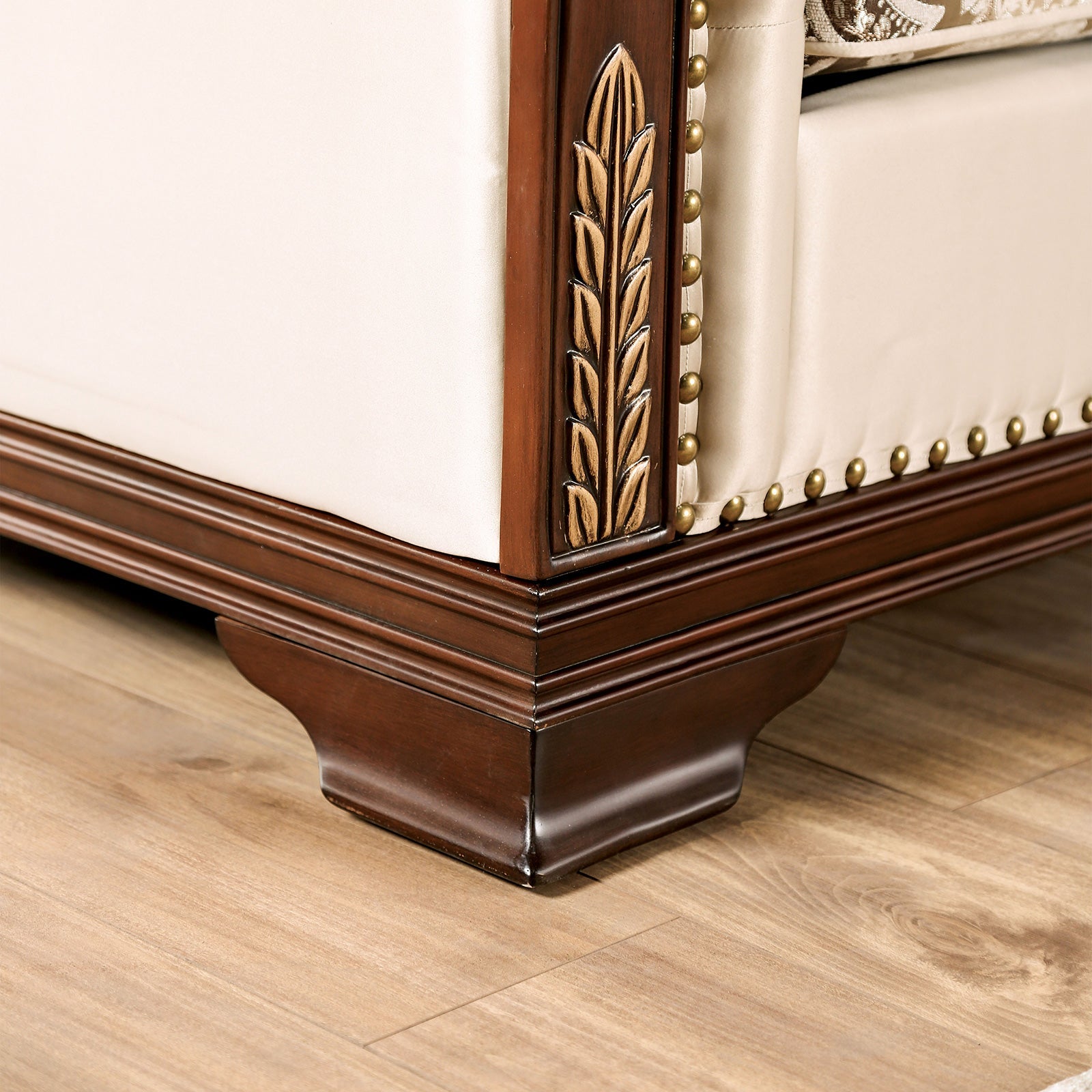 Yucatan Dark Cherry/Beige Sofa