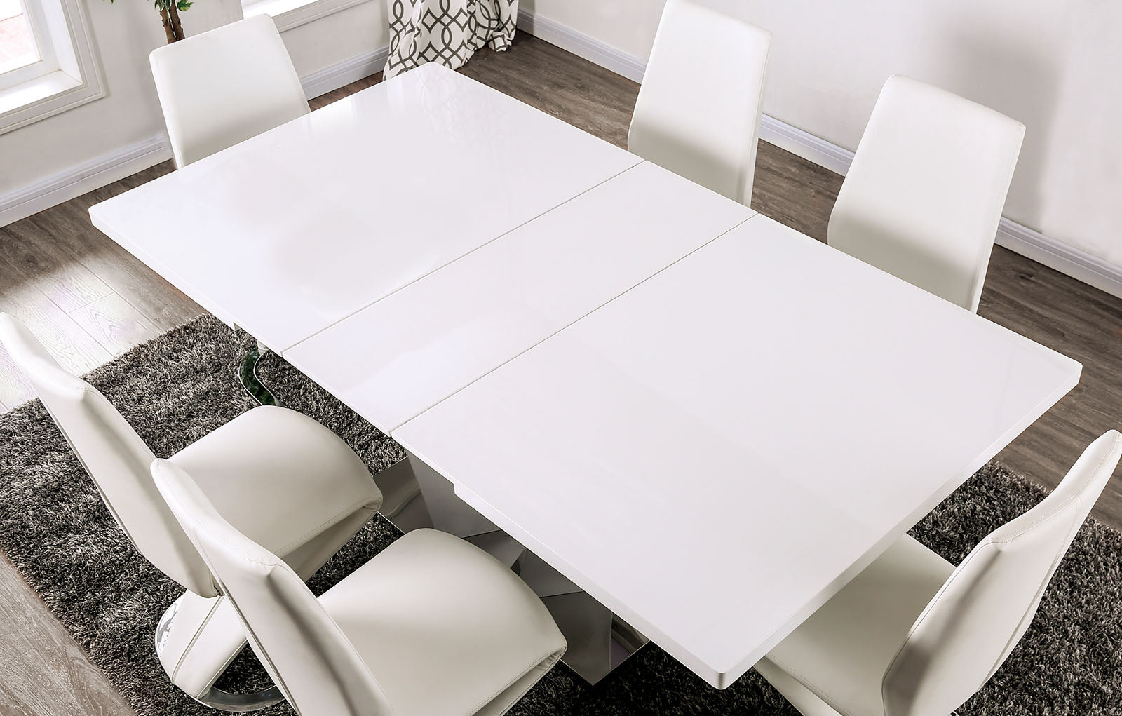 Zain White/Chrome 7 Pc. Dining Set