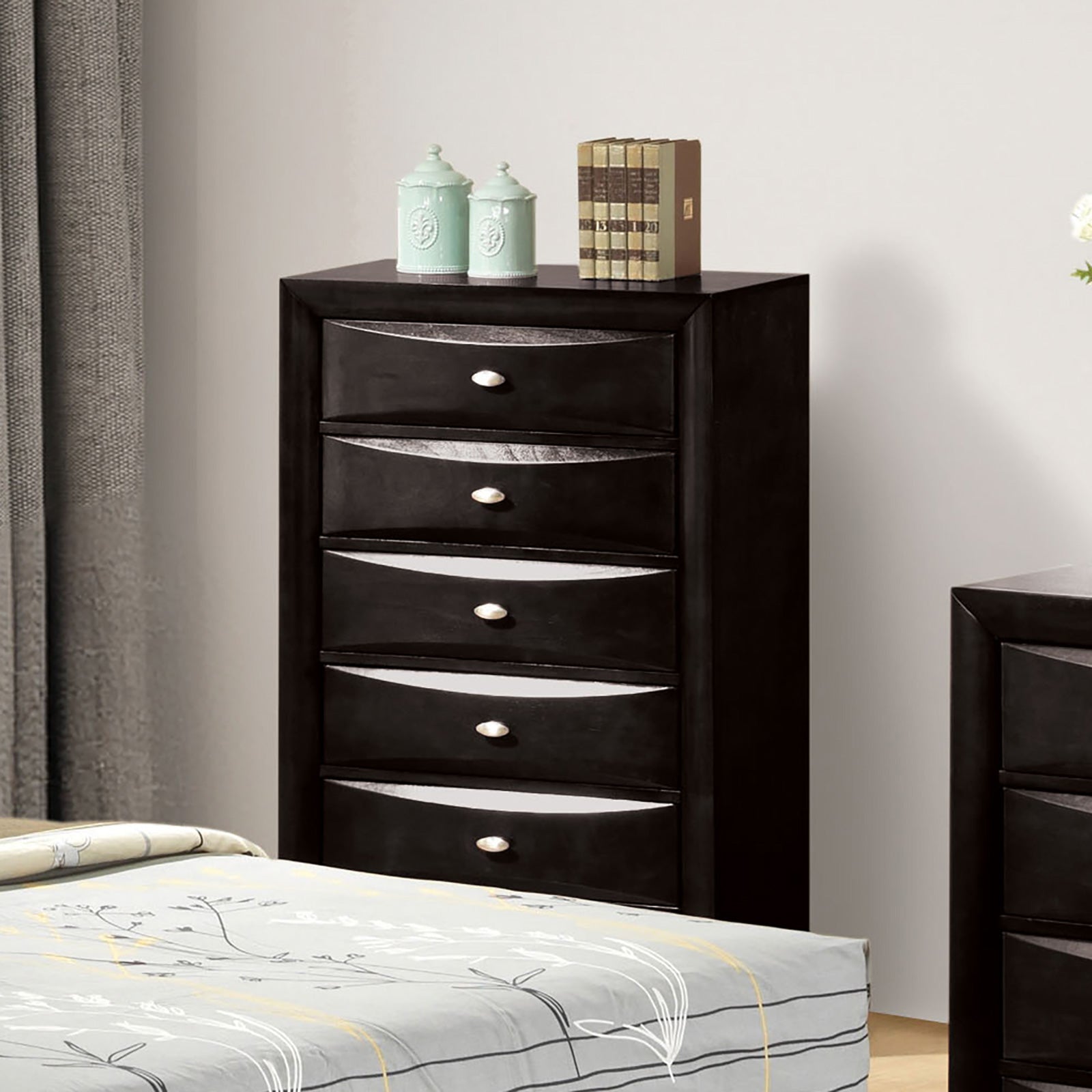Zosimo Tall Chest