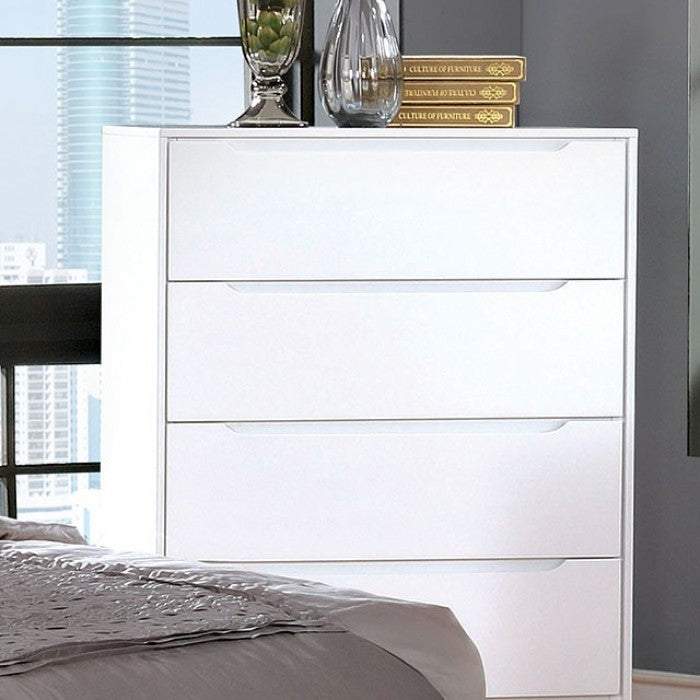 Lennart Chests 