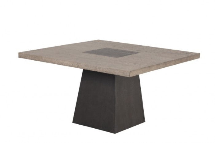 Broager Dining Tables