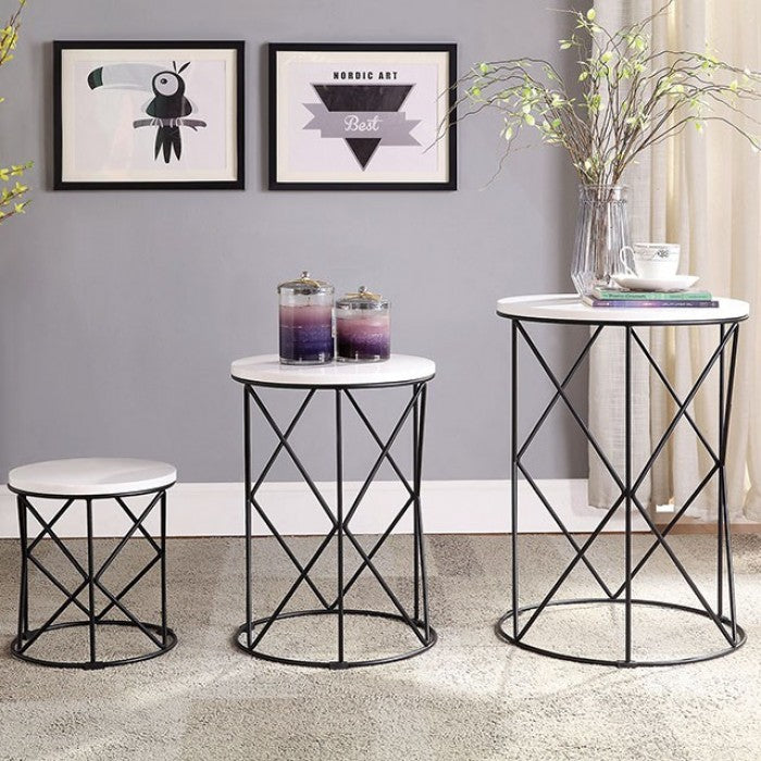 Madyson End Tables 