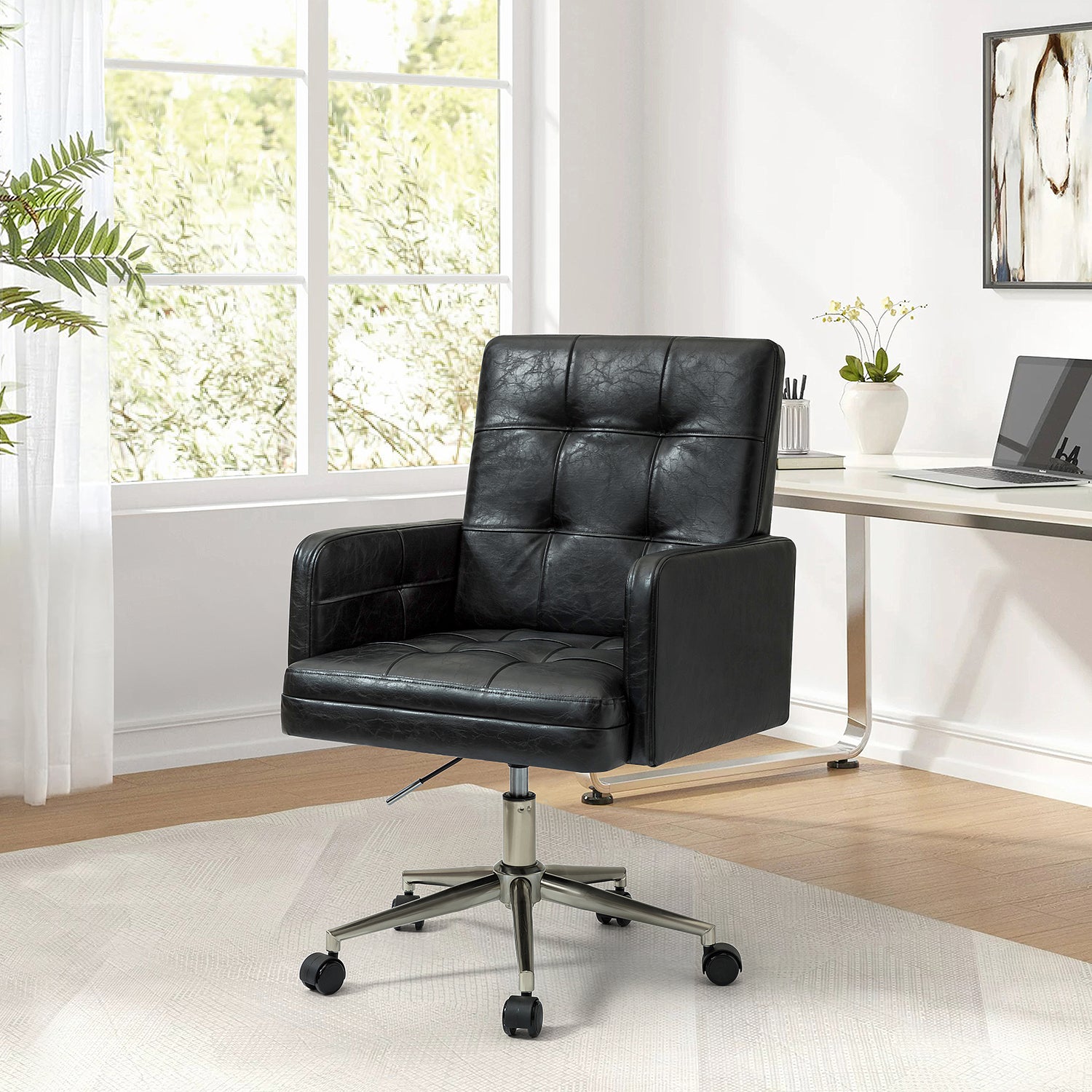 Joseph Task Chair in Black