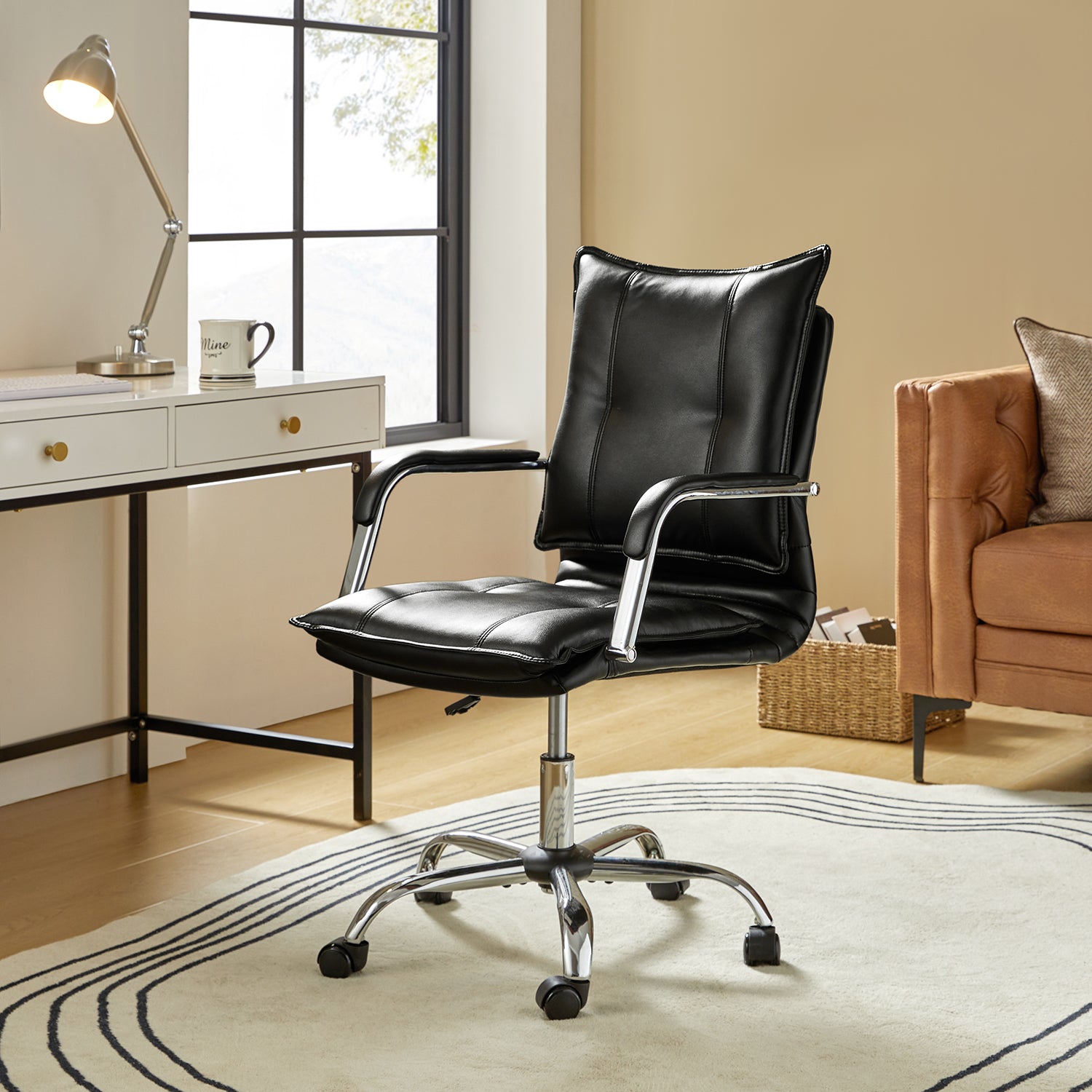 Leather Task Chair in Black
