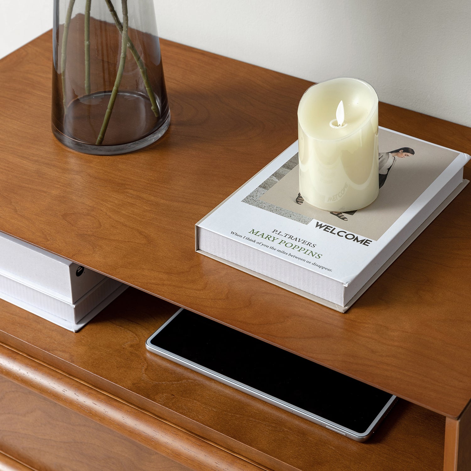 Frieda Nightstand in Acorn